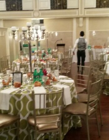 Le Tableau – Linen Rentals