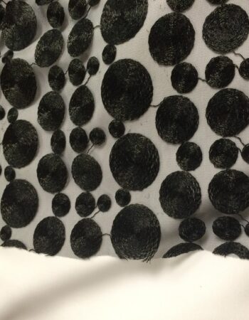 Le Tableau – Linen Rentals