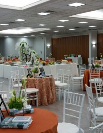 Le Tableau – Linen Rentals