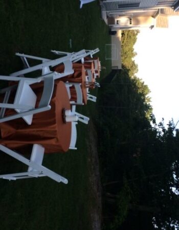 Le Tableau – Linen Rentals