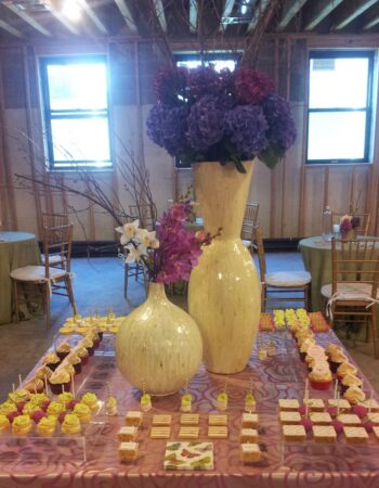 Le Tableau – Linen Rentals