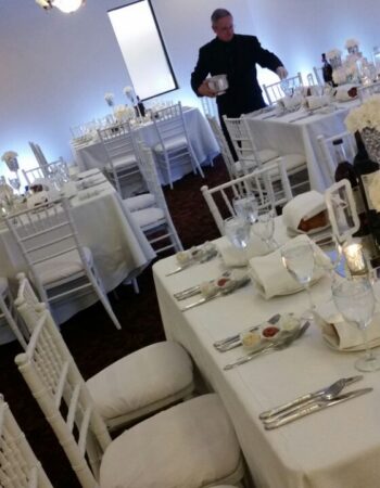 Le Tableau – Linen Rentals